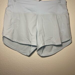 Lululemon Speed Up Low Rise shorts 2’5